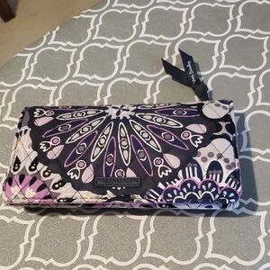 Vera Bradley Wallet 5"x8" Like New